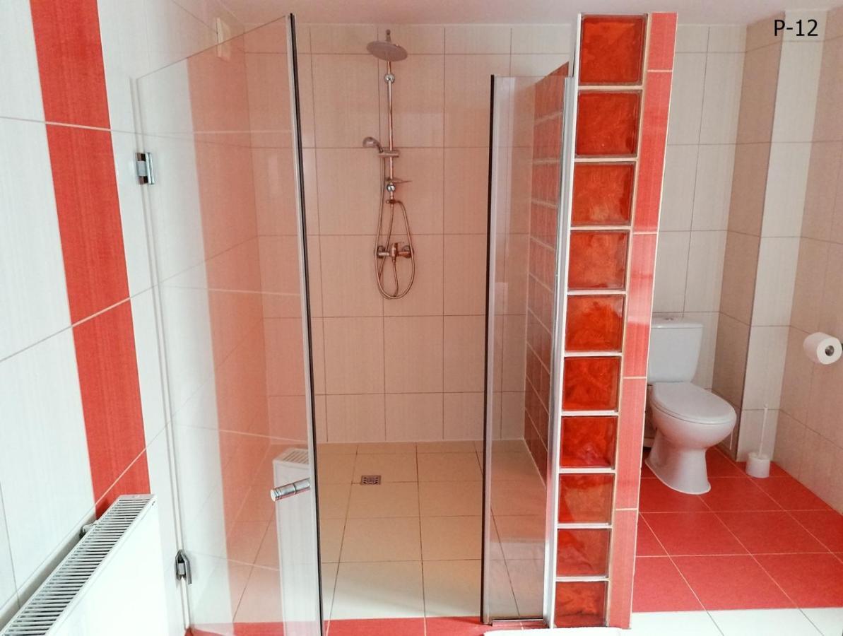 Bed and Breakfast Pod Debem Крыница-Морска Экстерьер фото