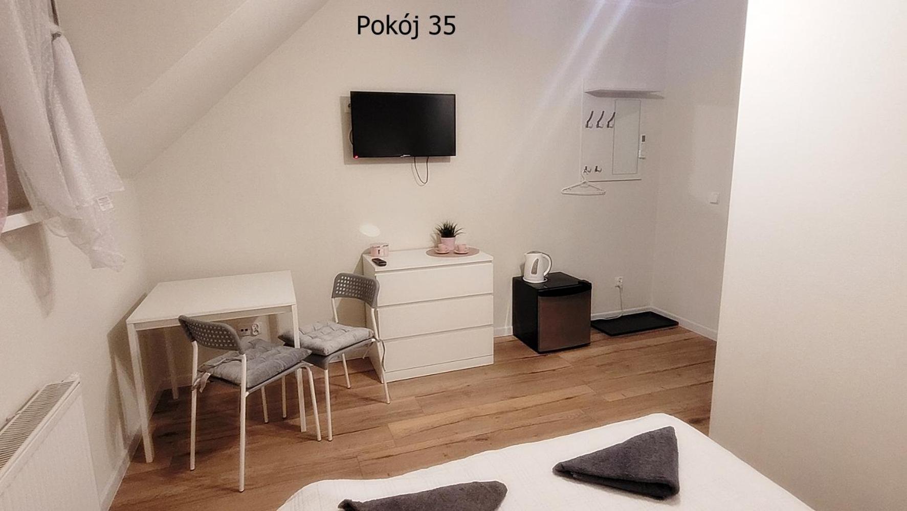 Bed and Breakfast Pod Debem Крыница-Морска Экстерьер фото